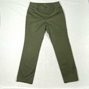 Lee Wrinkle Free Pants Womens 12M Green Straight Leg Relaxed Fit Mid Rise Career
